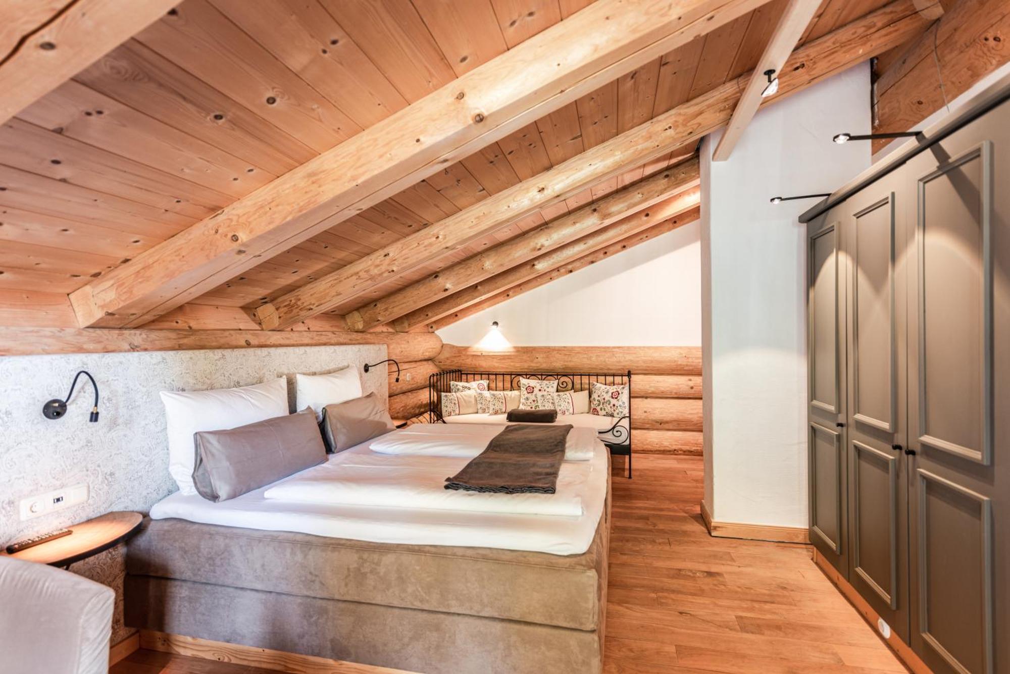 Chalets & Apartments Beim Waicher Ruhpolding Ruang foto