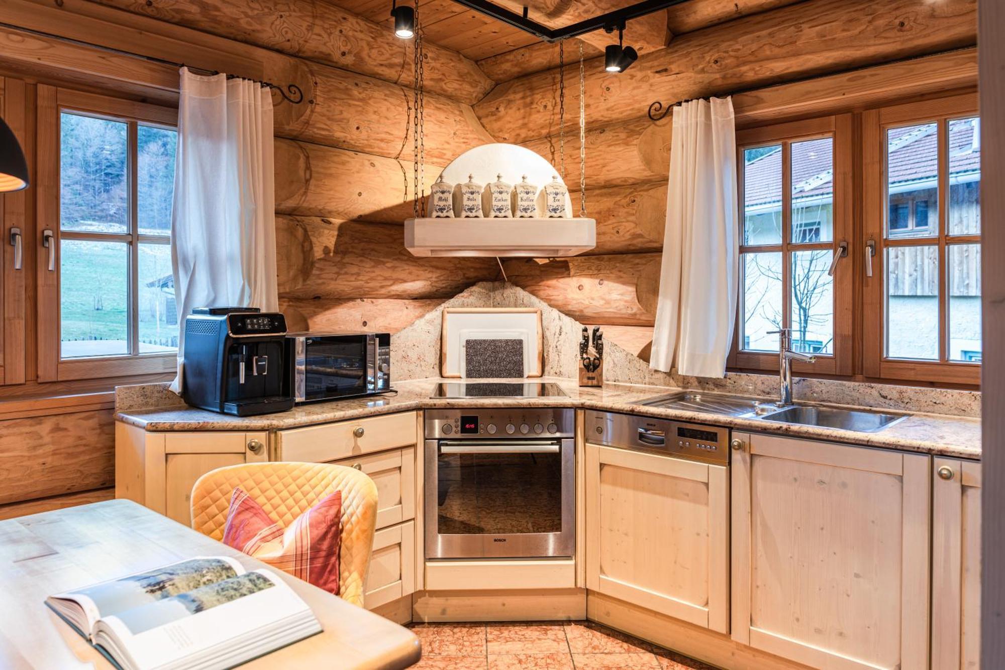 Chalets & Apartments Beim Waicher Ruhpolding Ruang foto
